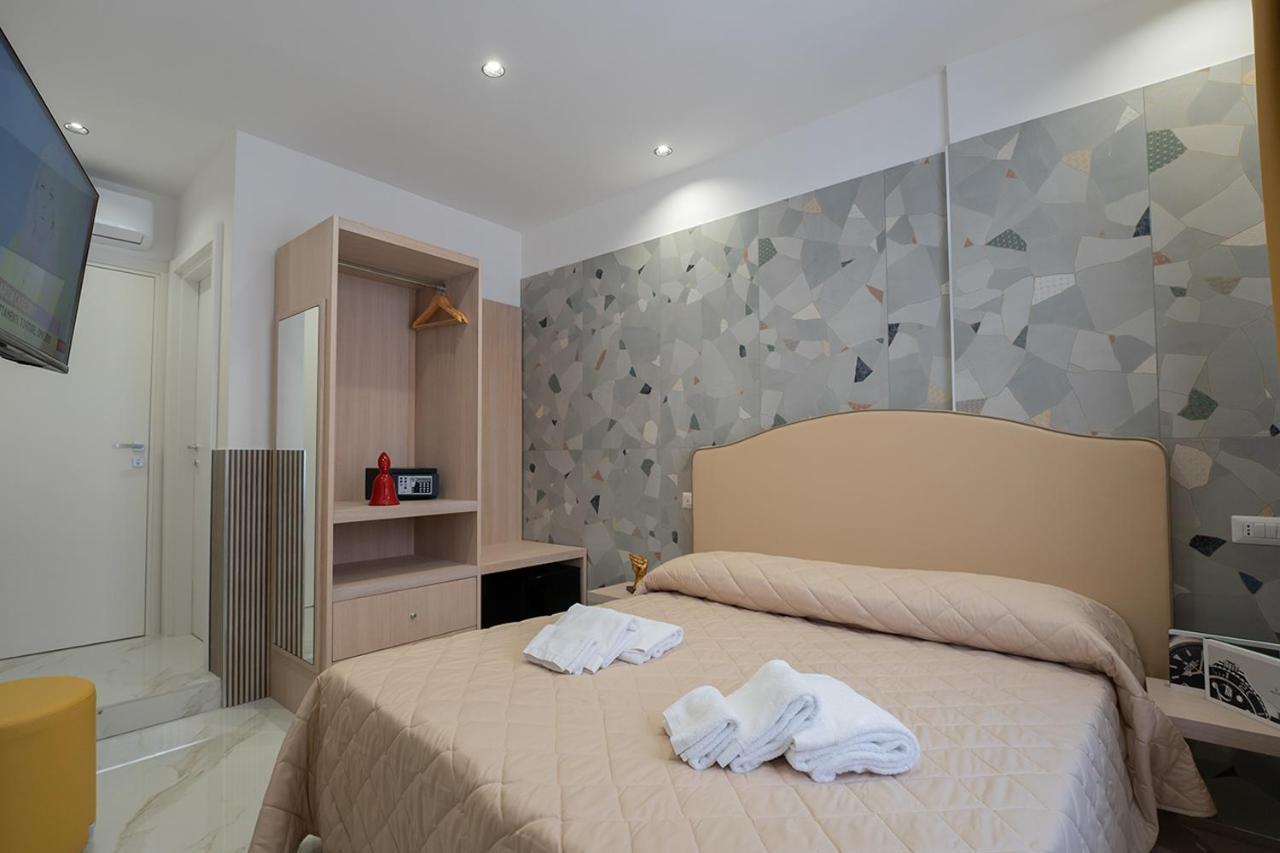 Greros H. Centro By Clapa Group Dislocated Hospitality *