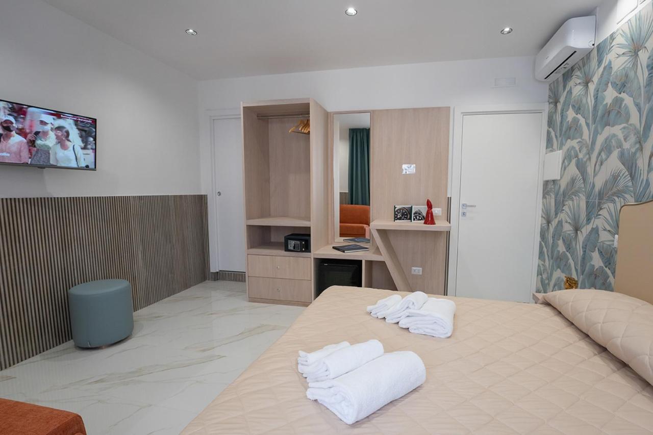 Greros H. Centro By Clapa Group Dislocated Hospitality *
