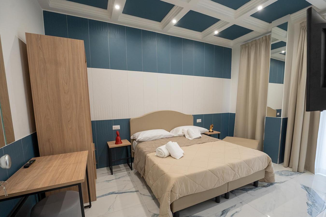 Greros H. Centro By Clapa Group Dislocated Hospitality Gasthuis Napels